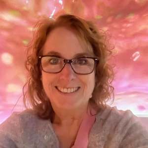 Meet your Posher, Valerie